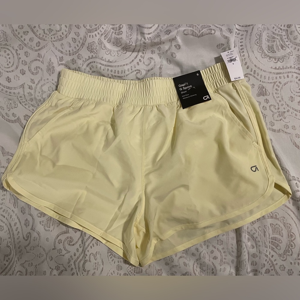 NWT Gap Fit G Sprint Shorts
